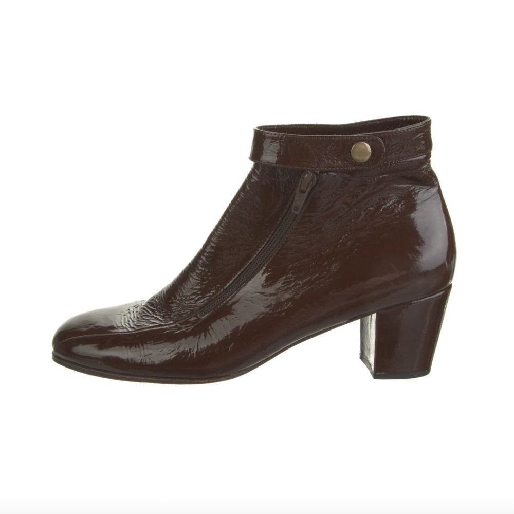 NO.6 Patent Leather Boots Size: 7